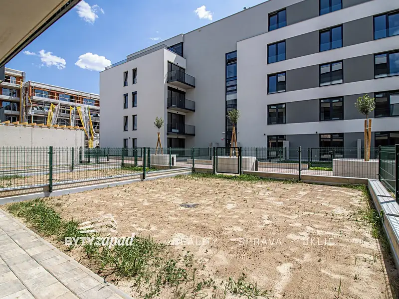 Pronájem bytu 2+kk 58 m²